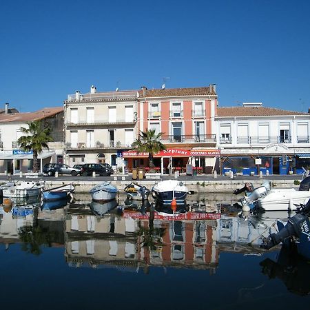 Chambres D'Hotes La Maison Sur Le Port Meze Luaran gambar